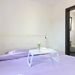 Modern Maeni With Private Pool In Villa