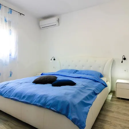 Modern Maeni With Private Pool In Вилла *